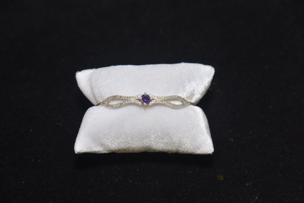 bracelets image 22