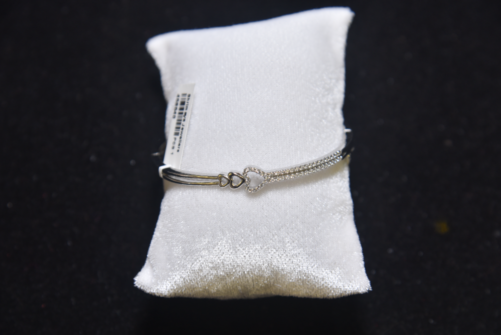 bracelets image 24