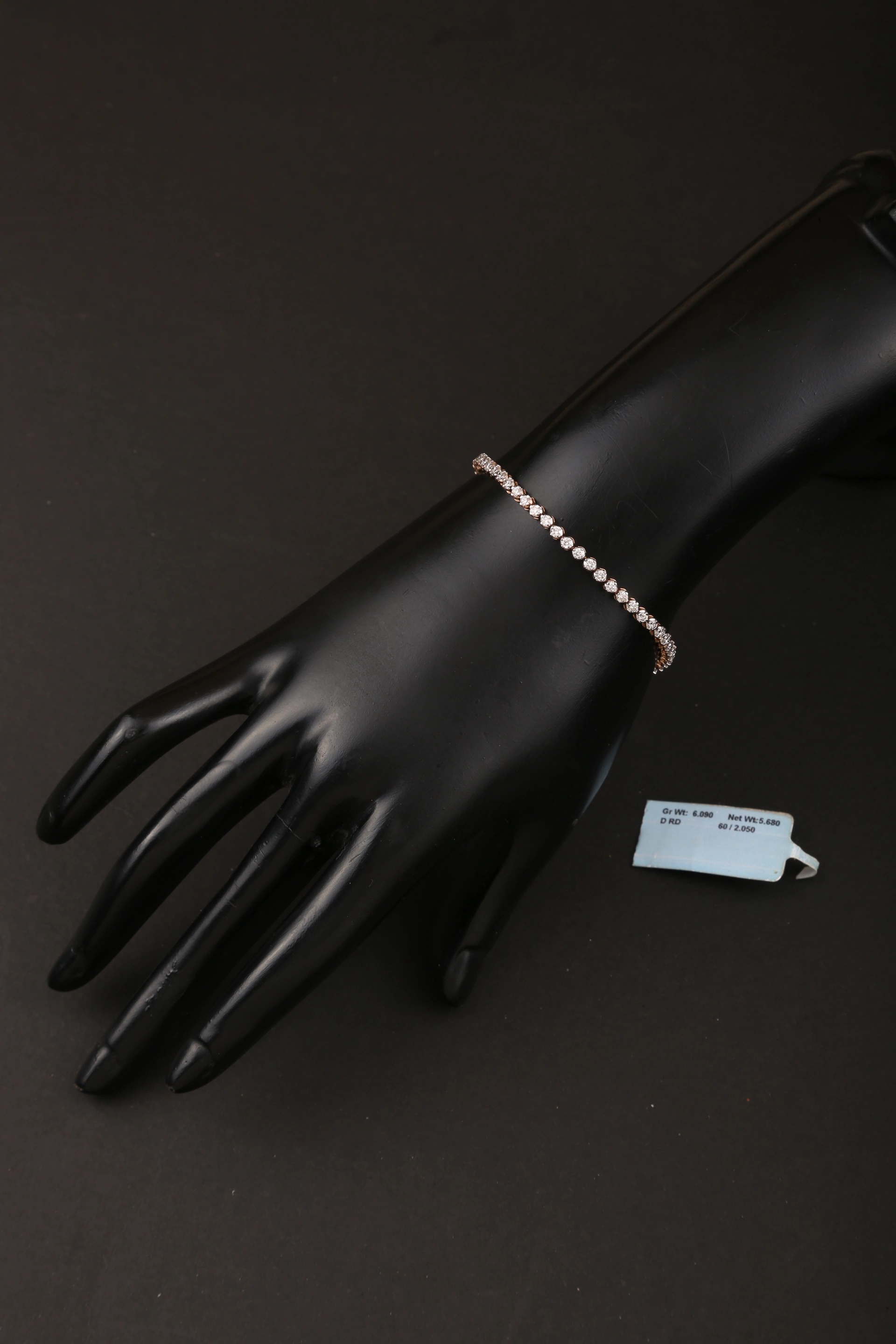 bracelets 8